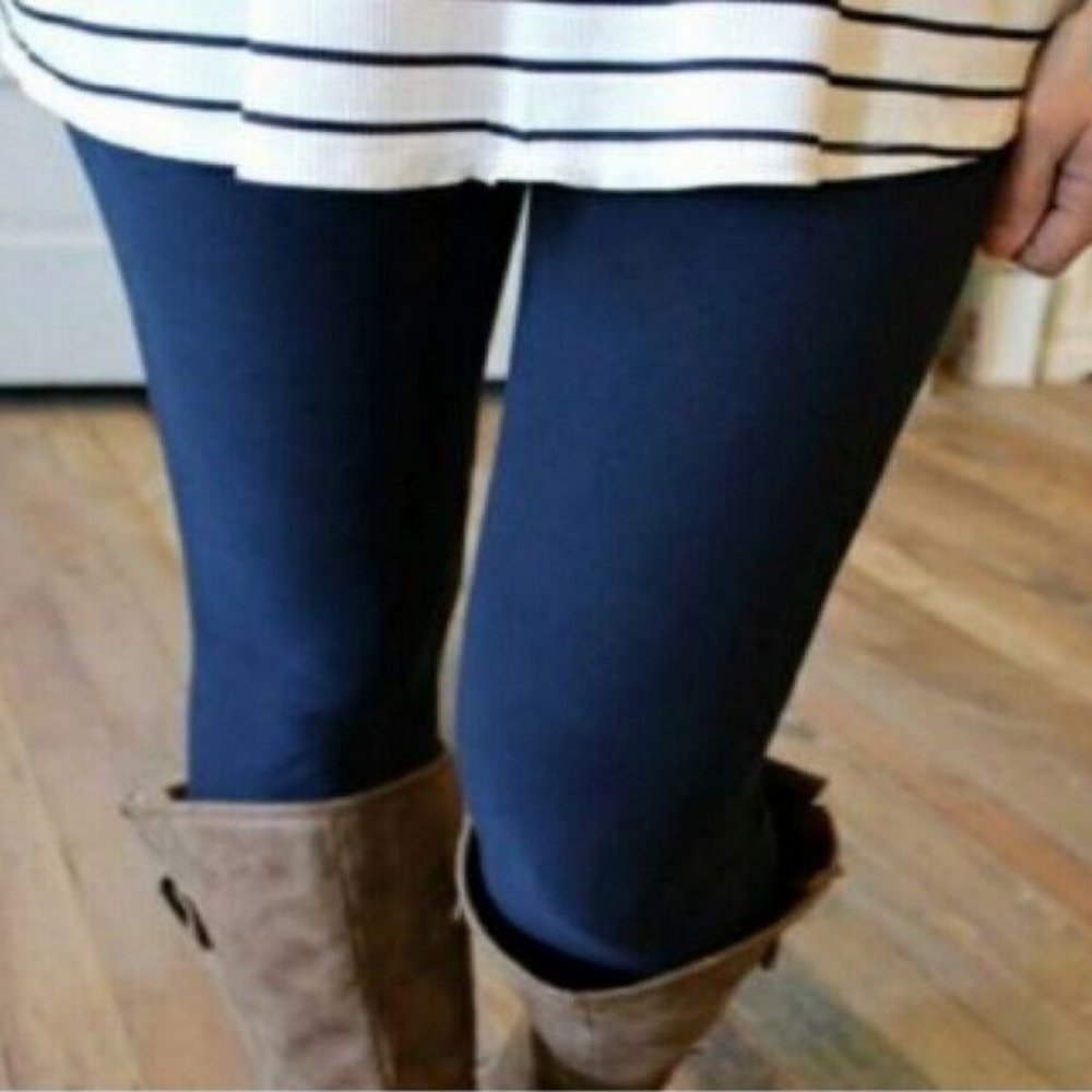 SOLID NAVY LEGGINGS OS, Plus or Extra Plus